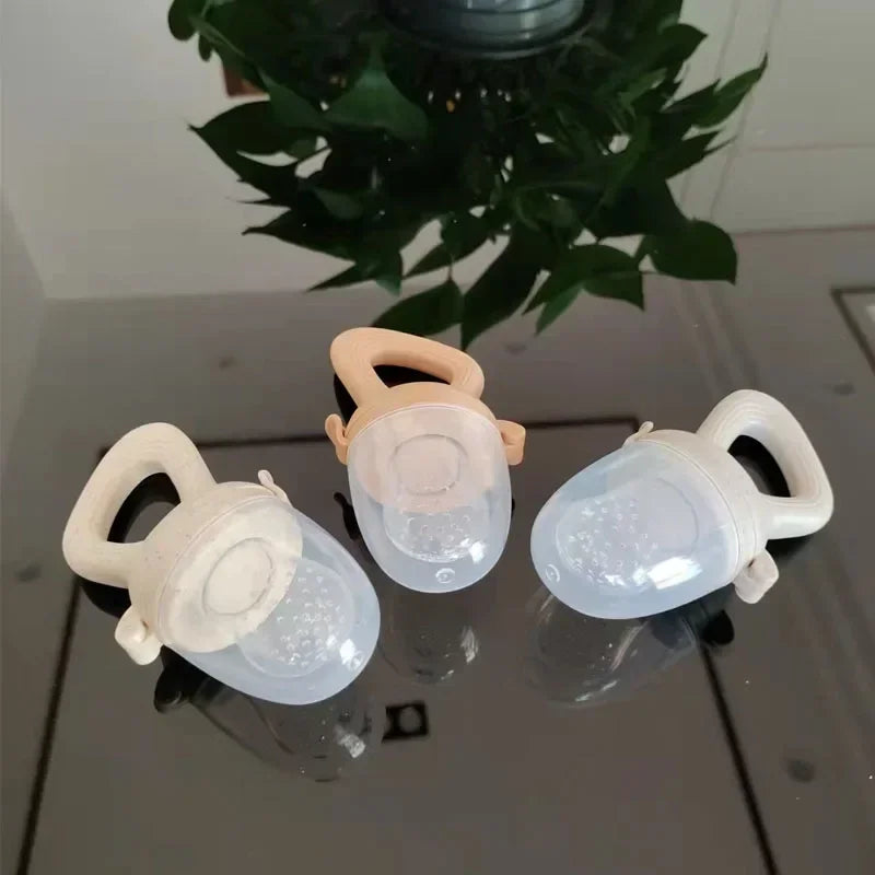 Silicone Baby Fruit/Vegetable Feeding Pacifier with Cover