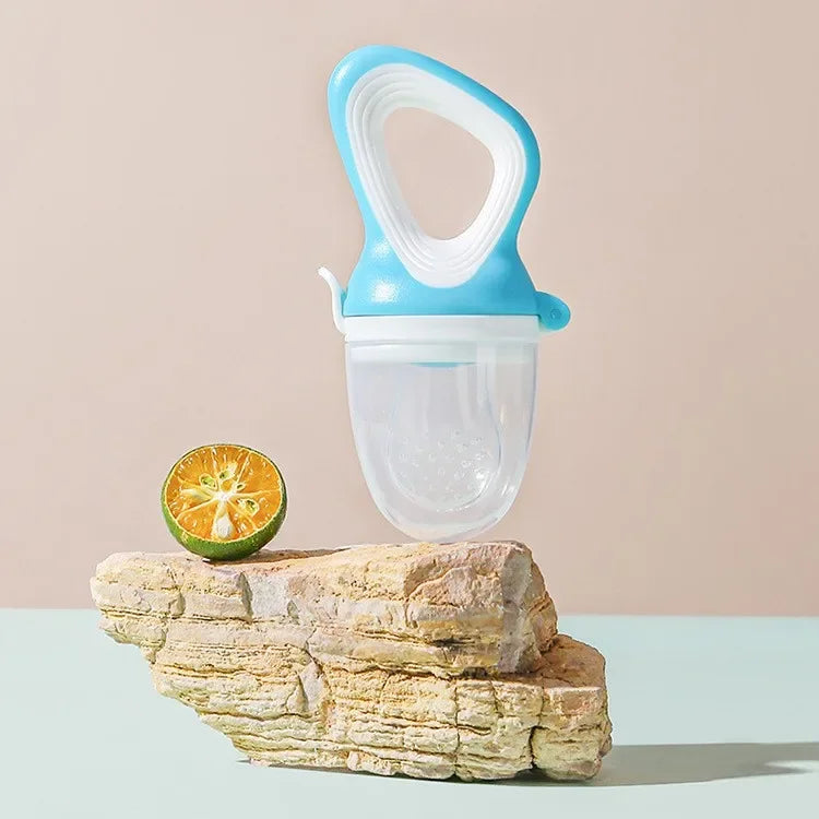 Silicone Baby Fruit/Vegetable Feeding Pacifier with Cover