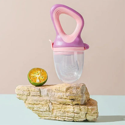 Silicone Baby Fruit/Vegetable Feeding Pacifier with Cover