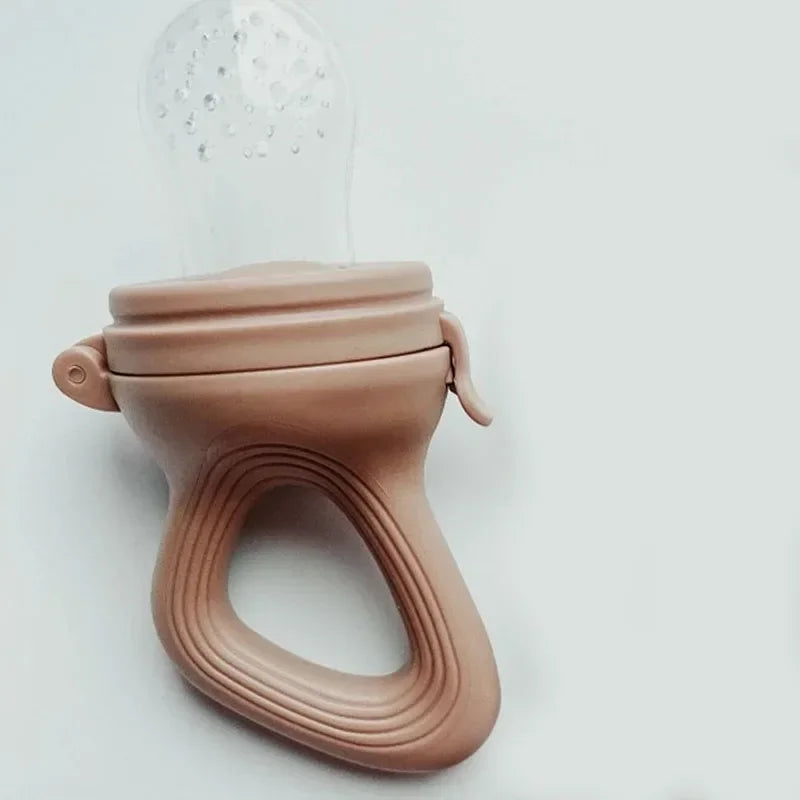 Silicone Baby Fruit/Vegetable Feeding Pacifier with Cover